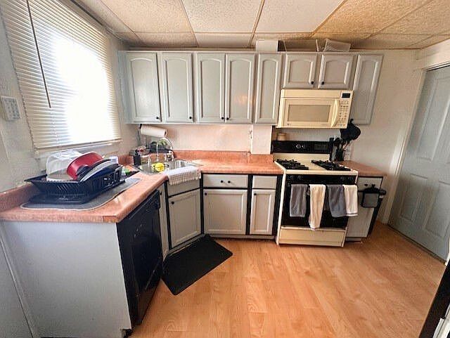 1045 Pennsylvania Ave Clairton, PA 15025 - Thumbnail 4