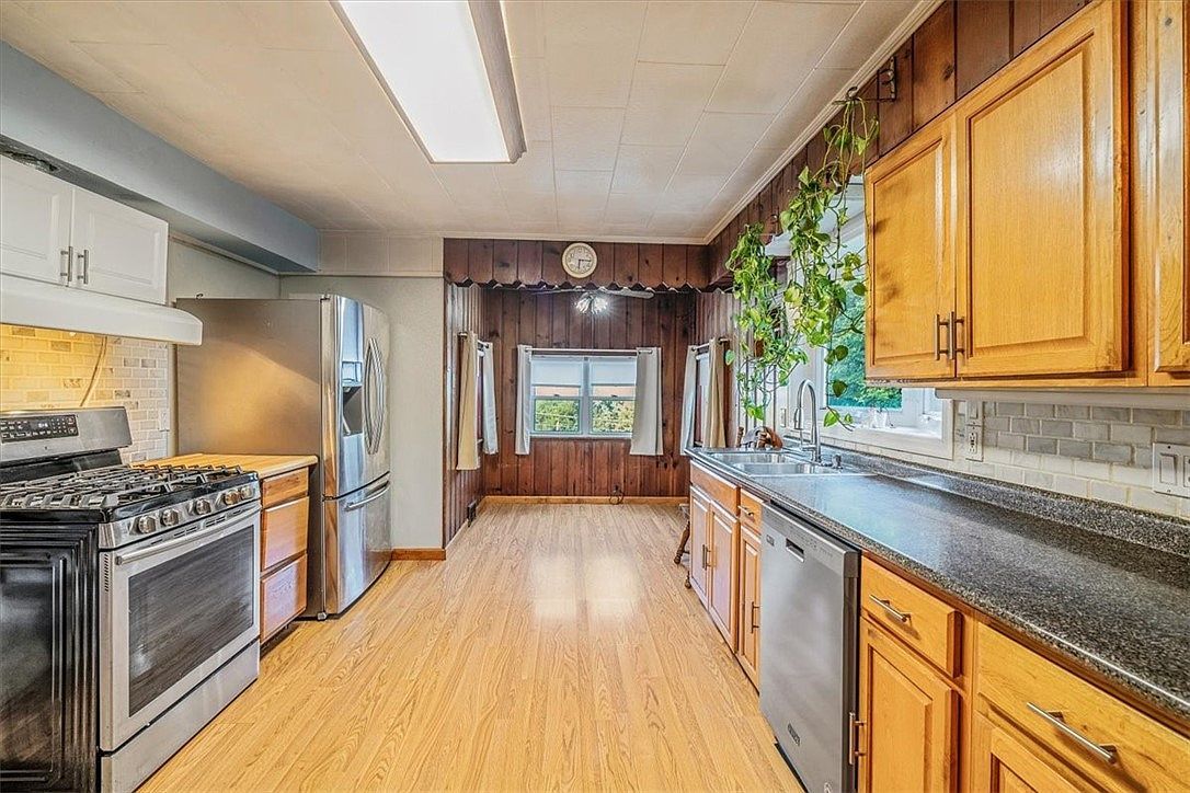 1613 State Route 885 Clairton, PA 15025 - Thumbnail 4