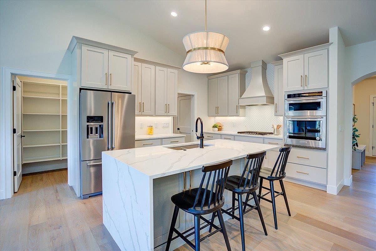 821 Westbridge Trl Waunakee, WI 53597 - Thumbnail 4