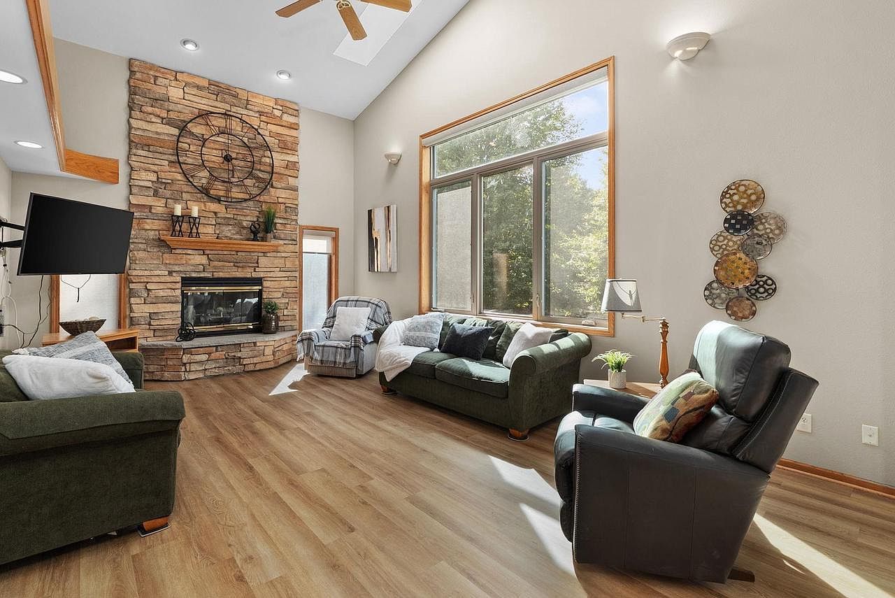 6707 Twin Lane Rd Sun Prairie, WI 53590 - Thumbnail 4