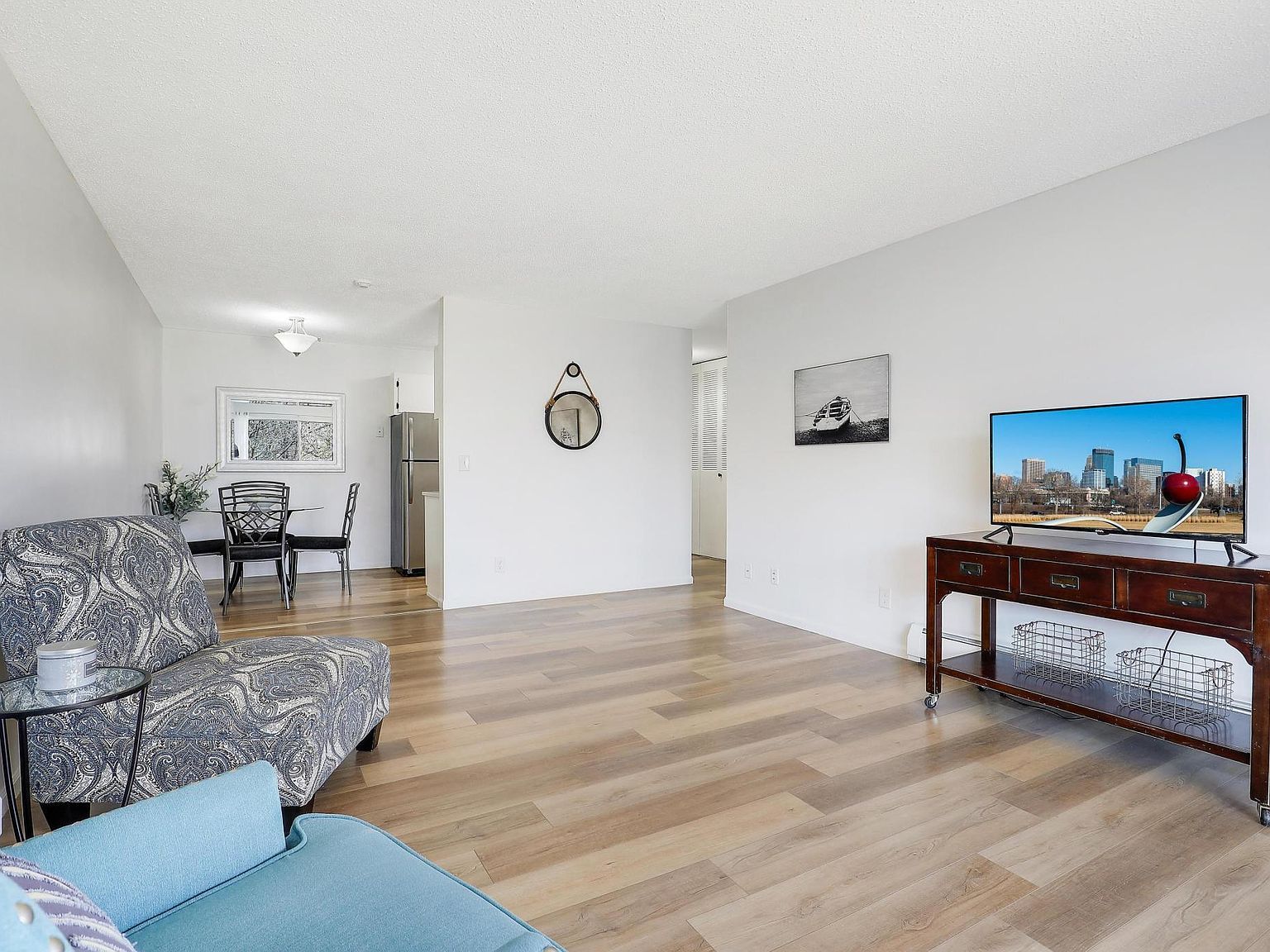 2800 Hillsboro Ave N APT 220 New Hope, MN 55427 - Thumbnail 4