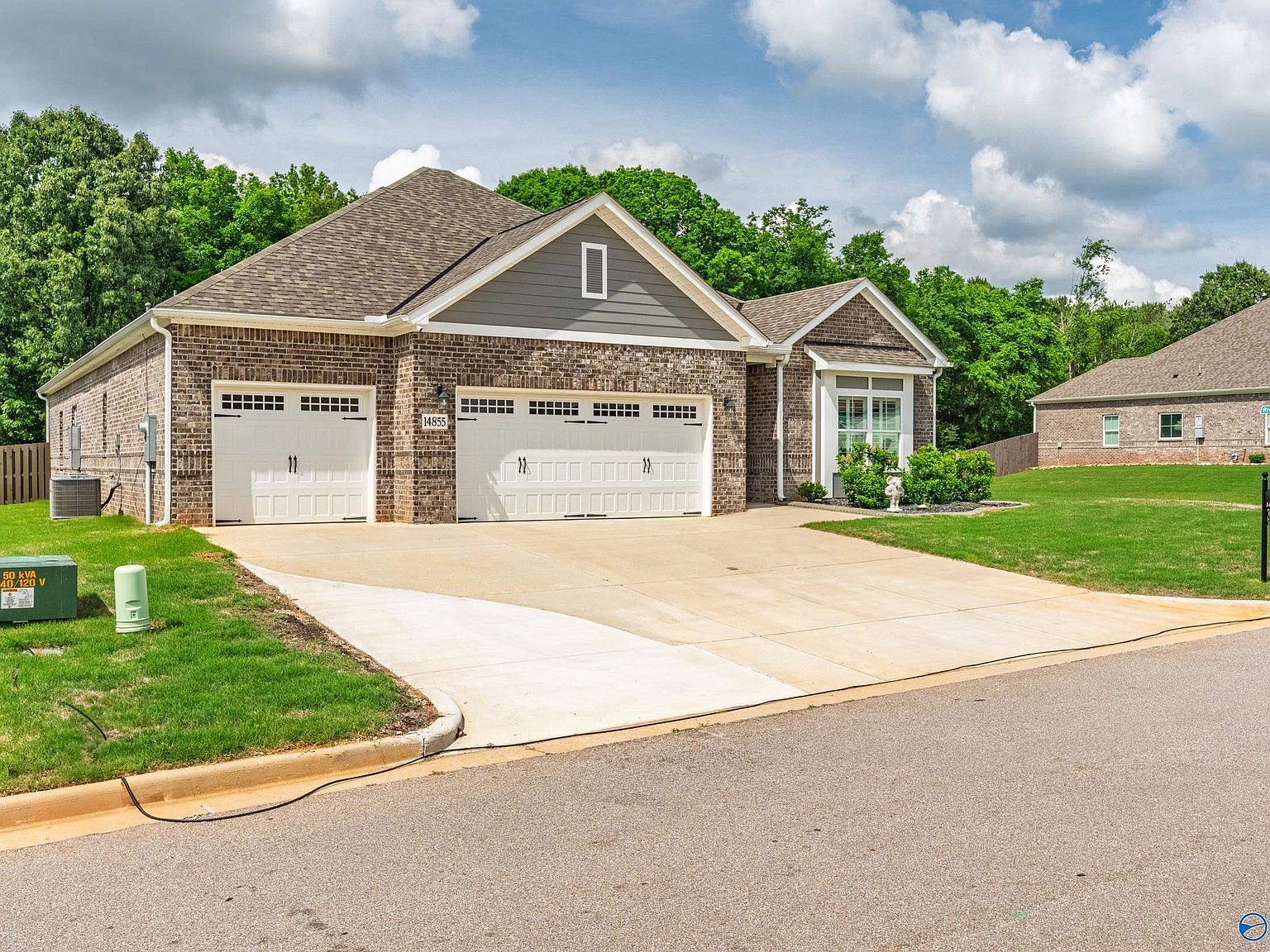 14855 Willow Rose Ln Athens, AL 35613 - Thumbnail 4