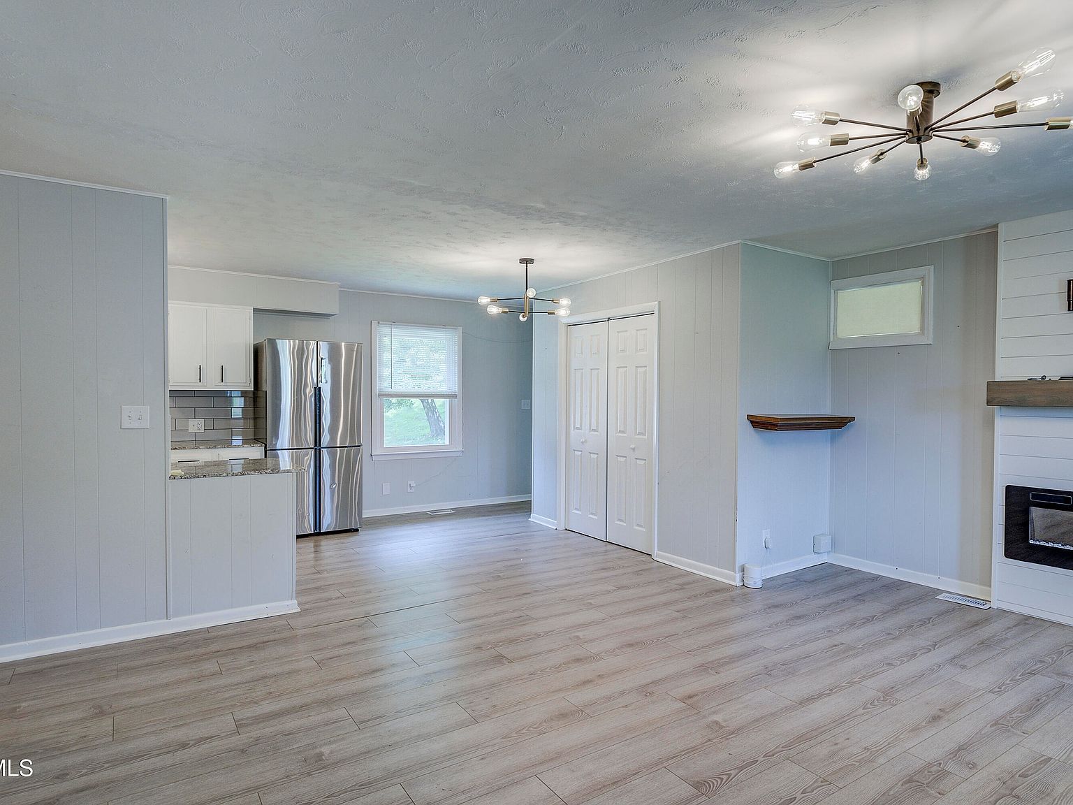 2228 Hall St Kingsport, TN 37660 - Thumbnail 4