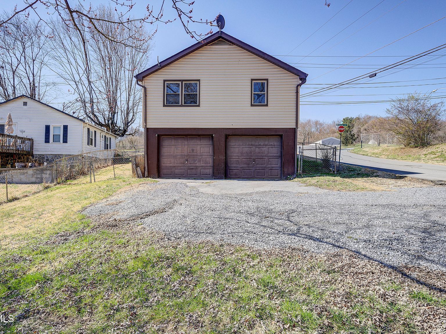 1237 Fairview Ave Kingsport, TN 37660 - Thumbnail 4