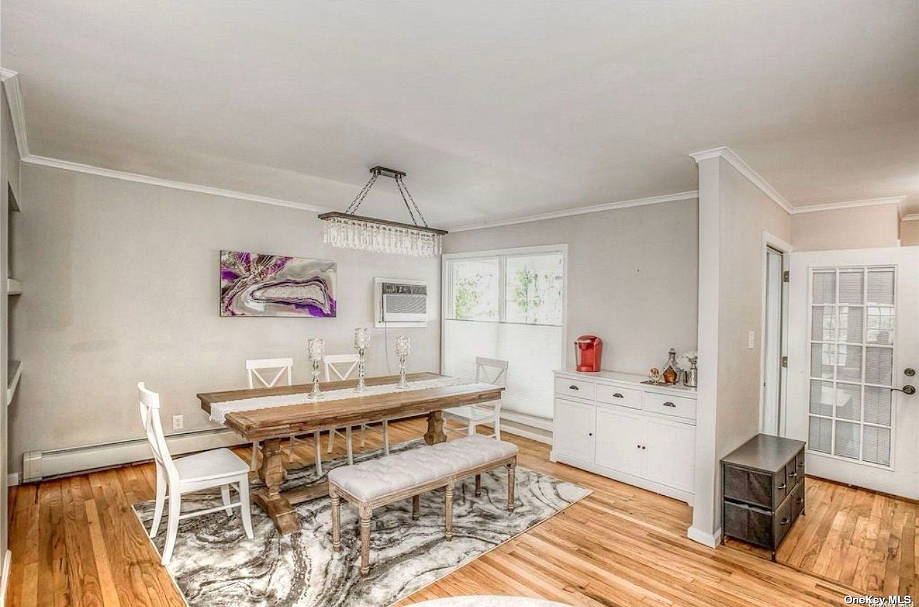 3251 Neptune Ave Oceanside, NY 11572 - Thumbnail 4