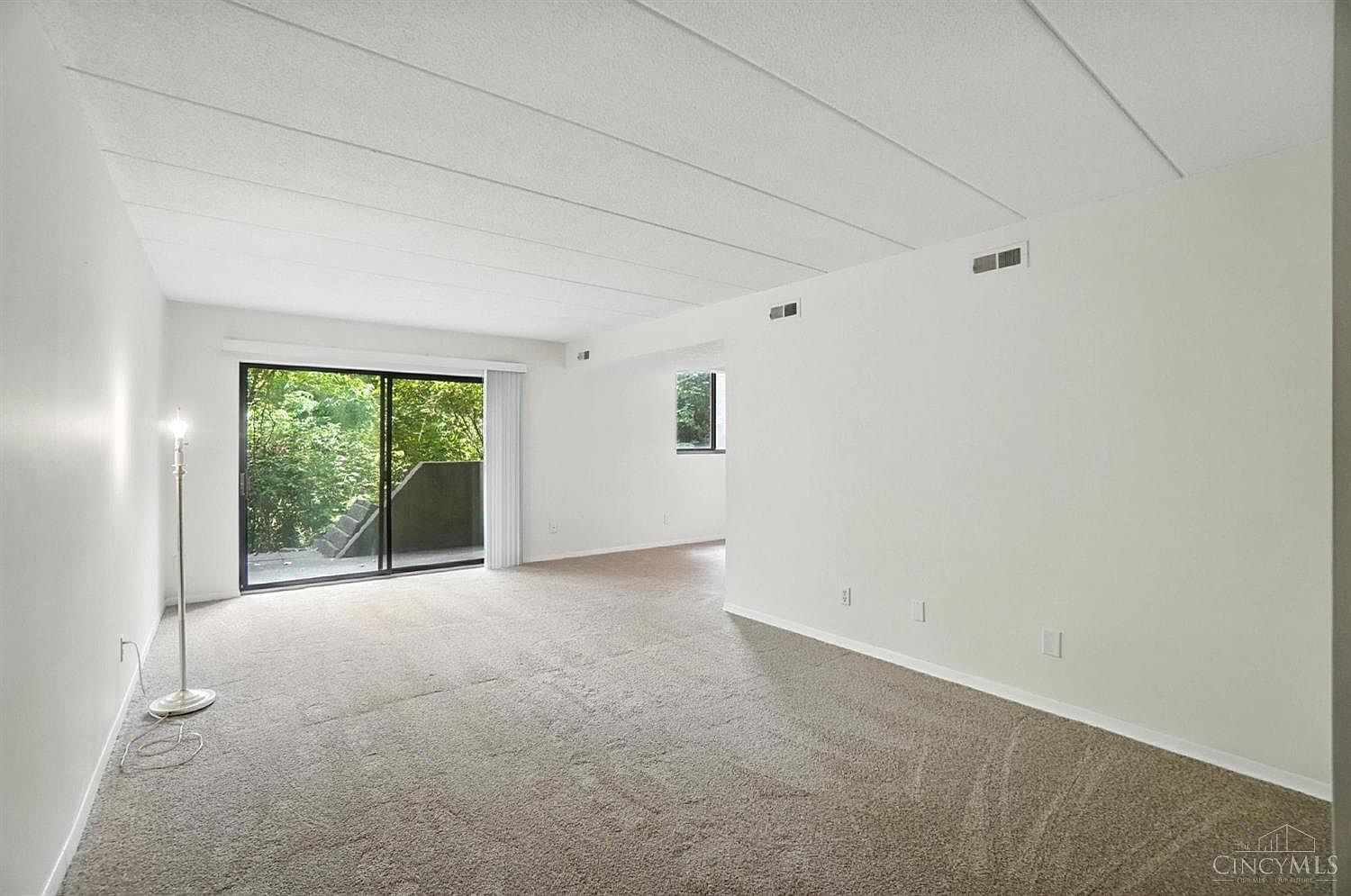 456 Grand Ave UNIT 2 Cincinnati, OH 45205 - Thumbnail 4