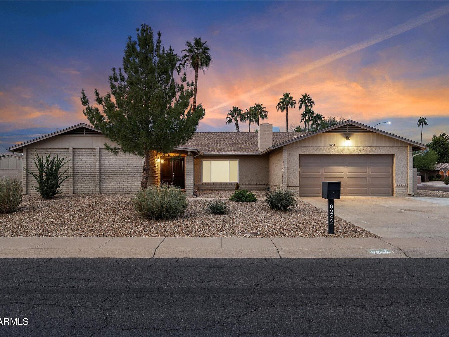 6242 E Hearn Rd Scottsdale, AZ 85254 - Thumbnail 4