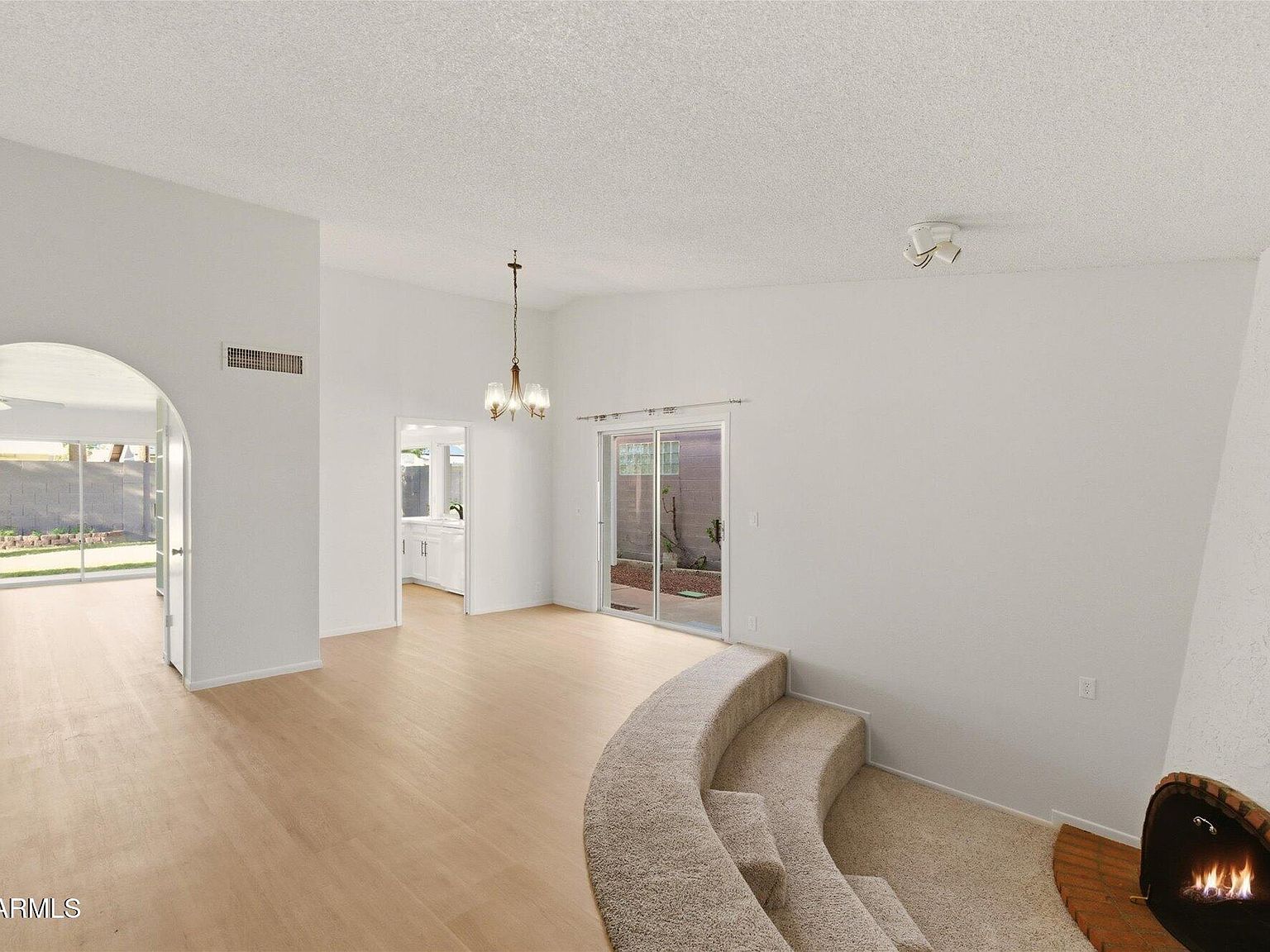 4016 W Griswold Rd Phoenix, AZ 85051 - Thumbnail 4