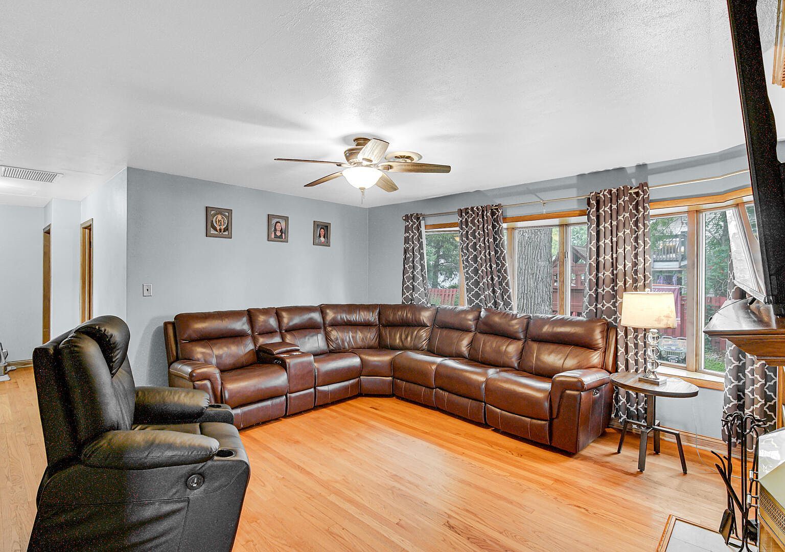 138 North Rd Schererville, IN 46375 - Thumbnail 4