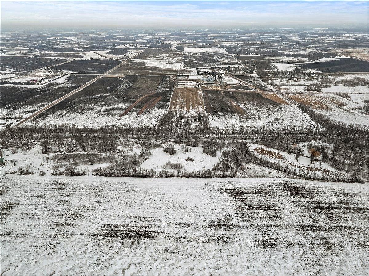 Vega Ave Mayer, MN 55360 - Thumbnail 4