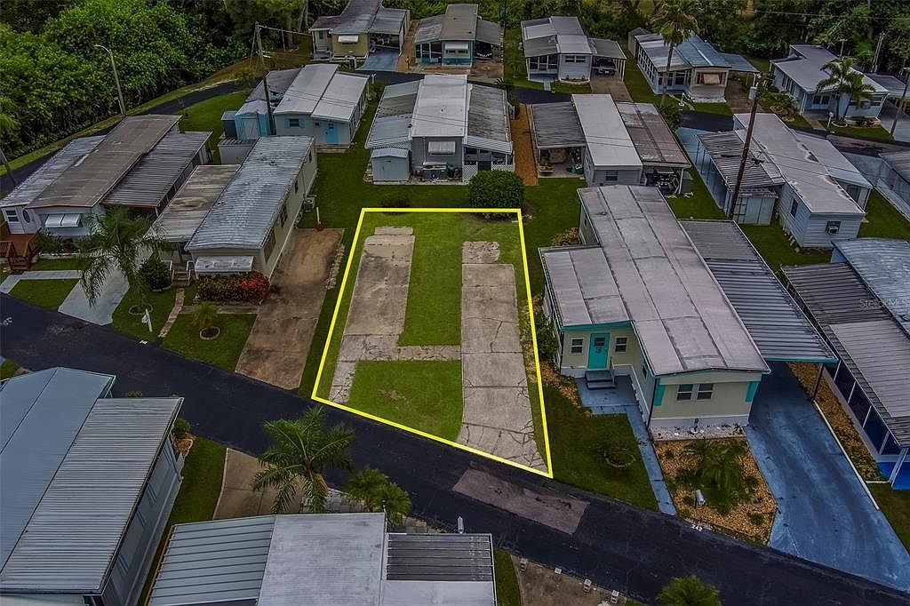 16940 Us Highway 19 N LOT 244 Clearwater, FL 33764 - Thumbnail 4