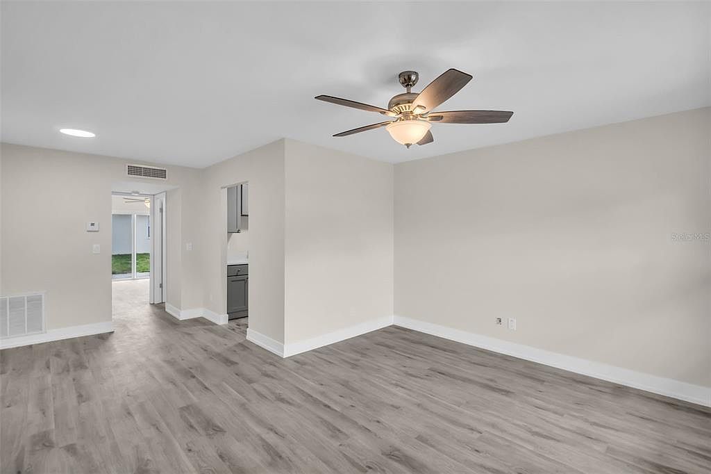 24862 Us Highway 19 N APT 1105 Clearwater, FL 33763 - Thumbnail 4