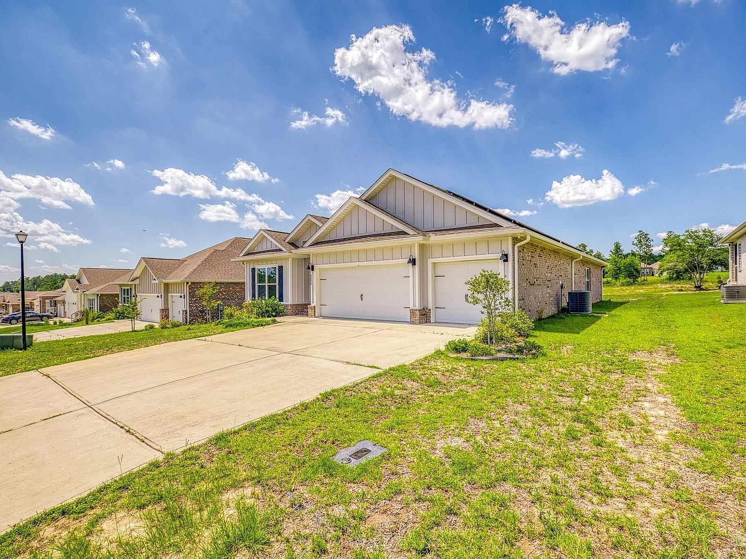 8094 Majestic Cypress Dr Milton, FL 32583 - Thumbnail 4