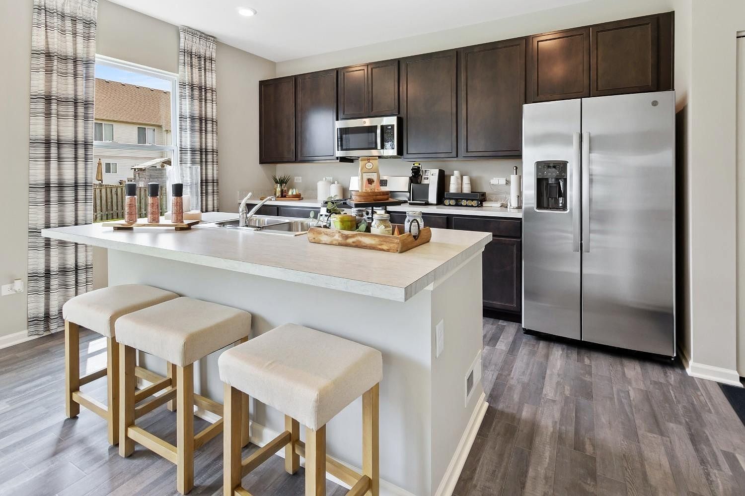 7503 Blueblossom Ln Joliet, IL 60431 - Thumbnail 4