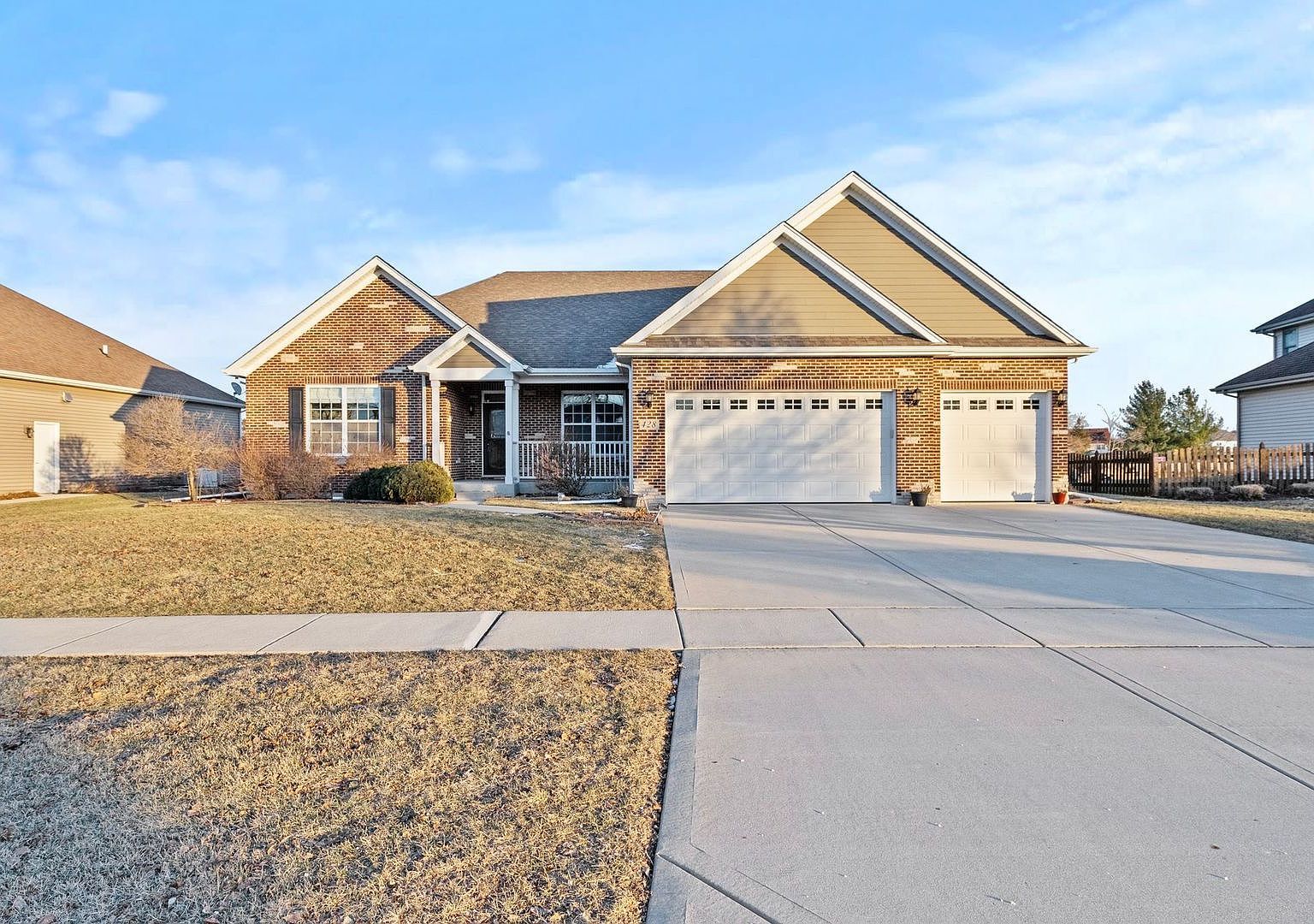 428 E Frontier Dr Minooka, IL 60447 - Thumbnail 4