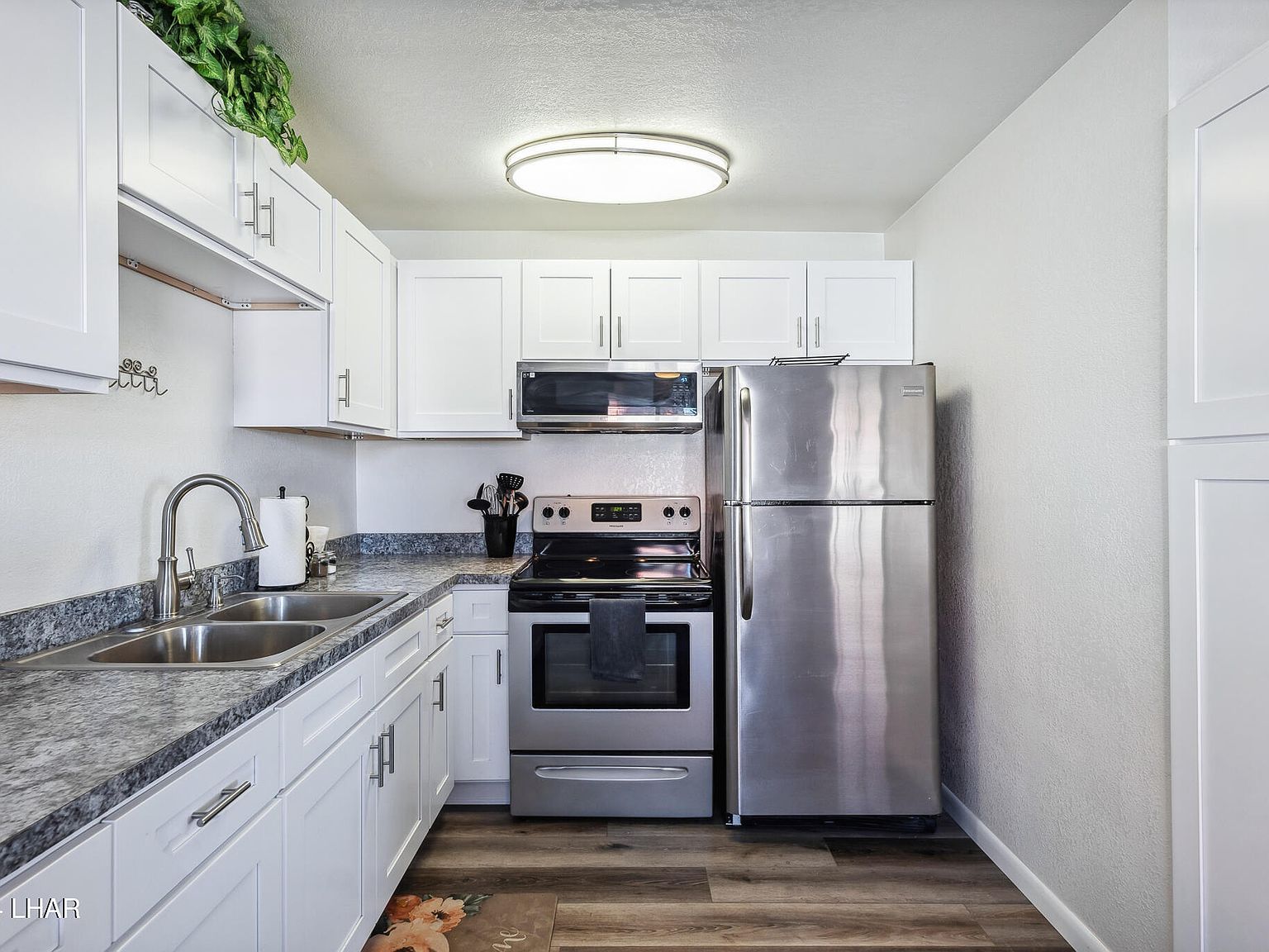 2291 McCulloch Blvd N APT 9 Lake Havasu City, AZ 86403 - Thumbnail 4