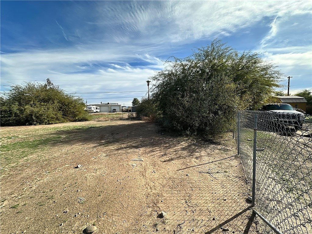 10272 Empire Rd Mohave Valley, AZ 86440 - Thumbnail 4