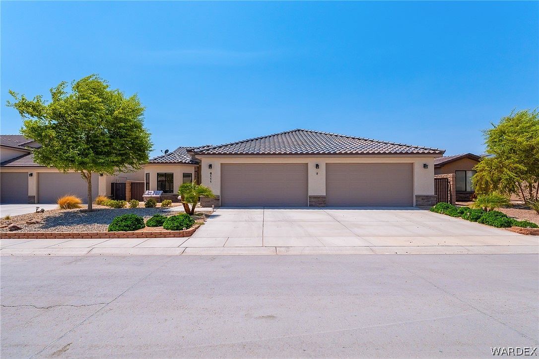 6111 Comstock Ave Fort Mohave, AZ 86426 - Thumbnail 4