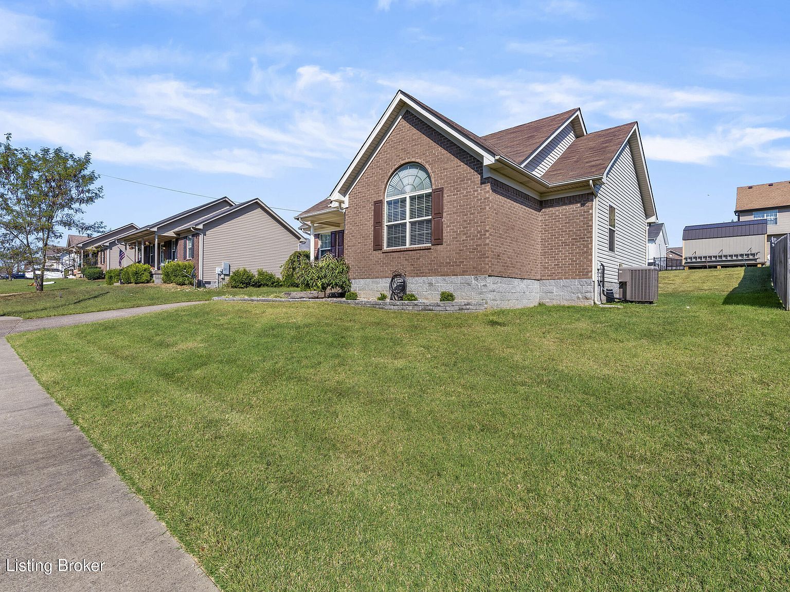 392 Gentry Ln Mount Washington, KY 40047 - Thumbnail 4