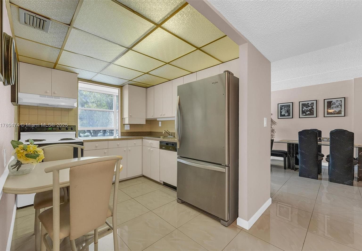 2101 Atlantic Shores Blvd APT 201 Hallandale, FL 33009 - Thumbnail 4