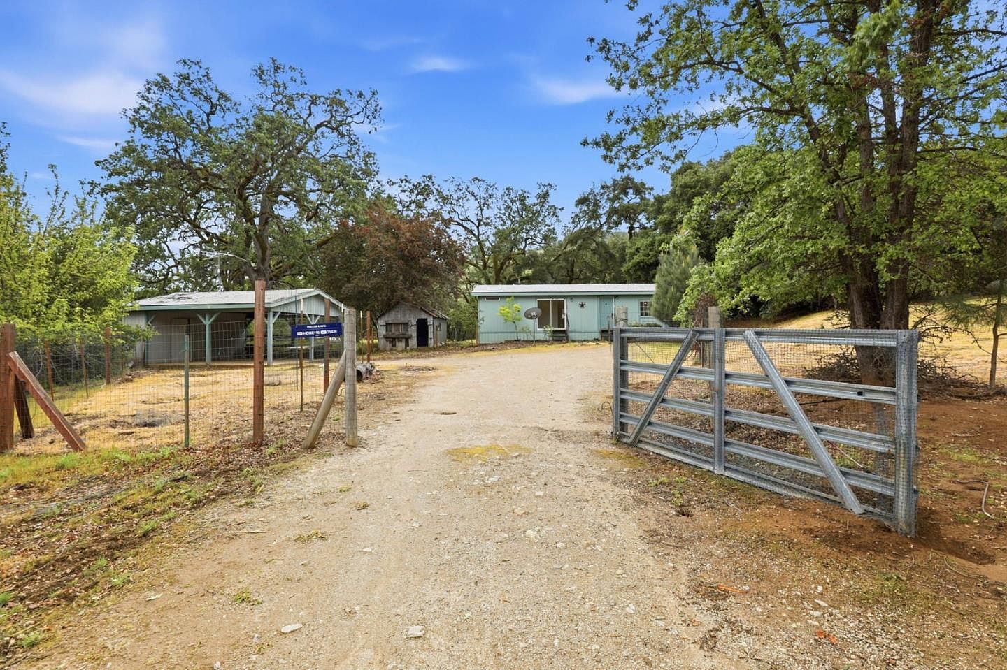 41800 Tassajara Rd Carmel Valley, CA 93924 - Thumbnail 4