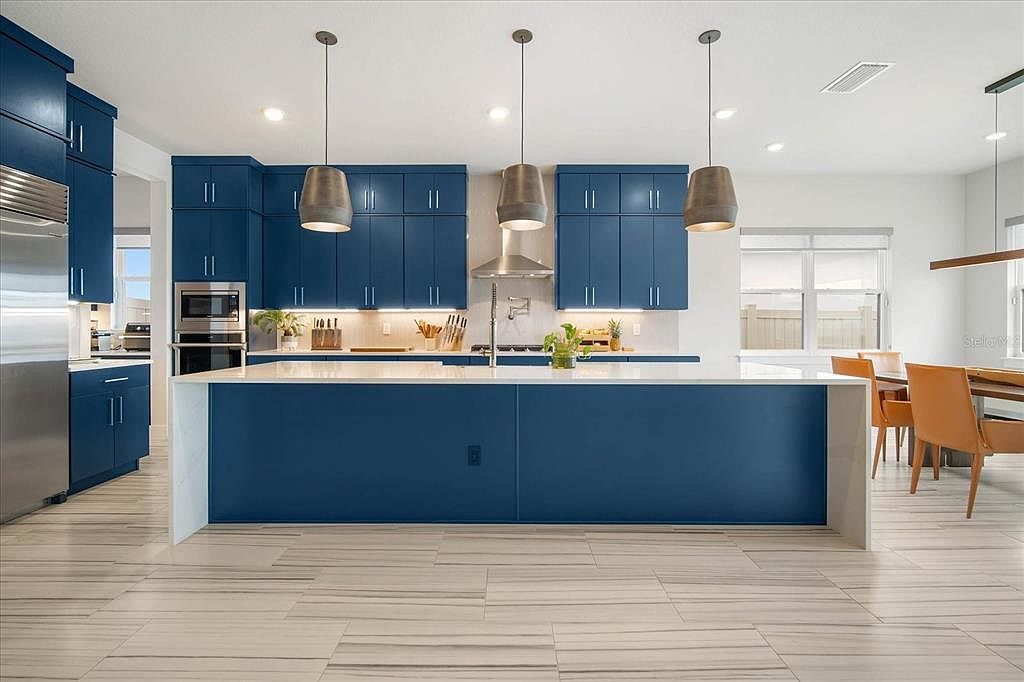 8809 Drummer Plank Dr Wesley Chapel, FL 33545 - Thumbnail 4