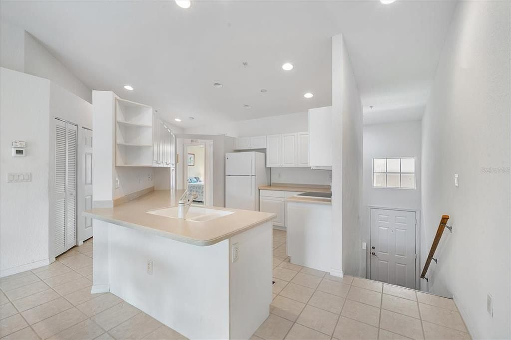 7018 Scrub Jay Way Bradenton, FL 34203 - Thumbnail 4