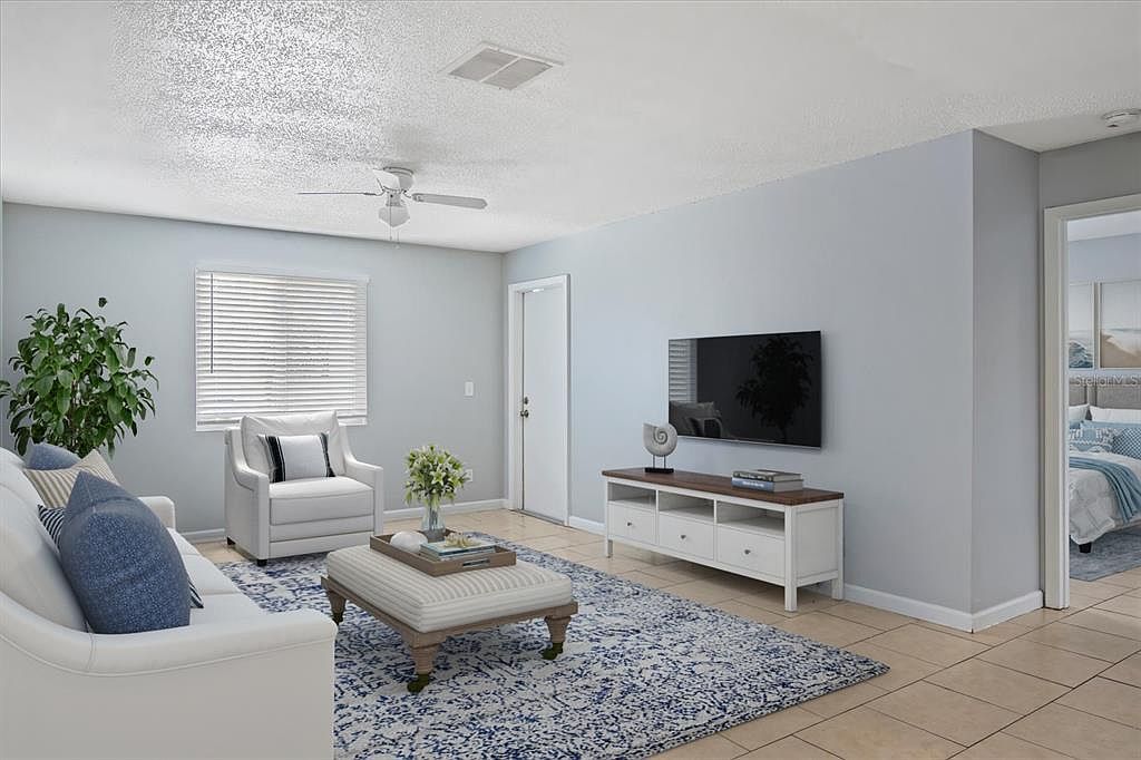 638 Golden Raintree Pl Brandon, FL 33510 - Thumbnail 4