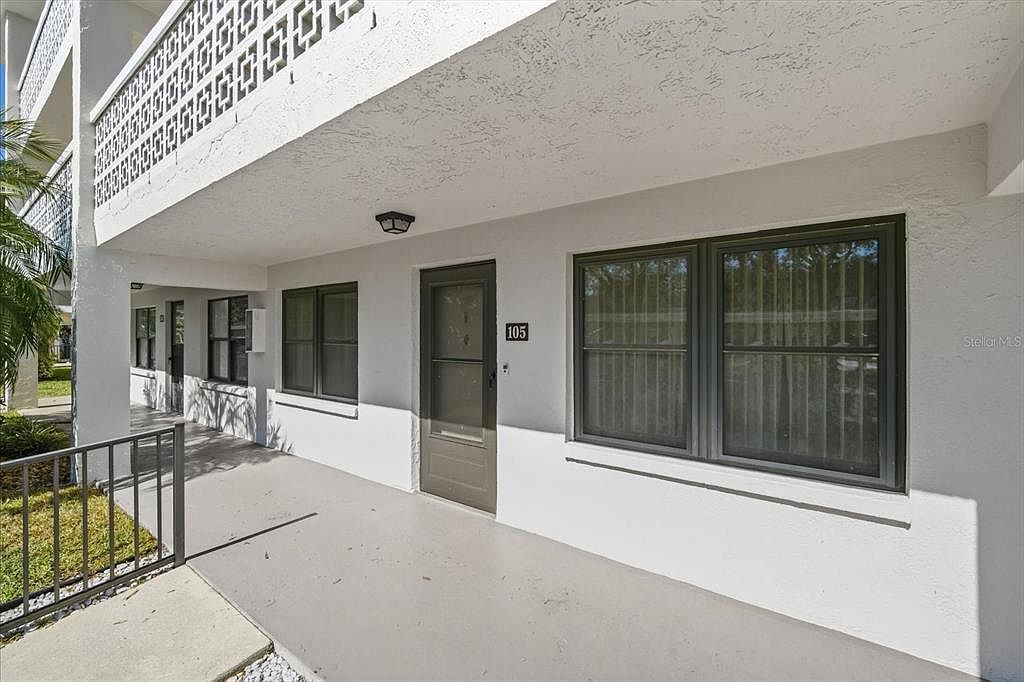 4910 Bay St NE APT 105 Saint Petersburg, FL 33703 - Thumbnail 4