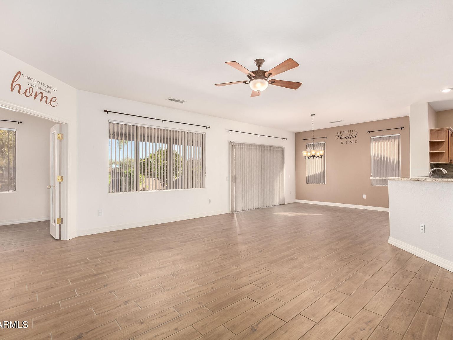 15136 W Cactus Ridge Way Surprise, AZ 85374 - Thumbnail 4