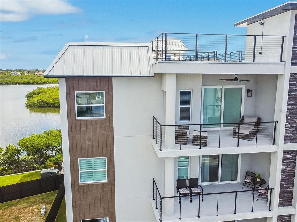 19505 Gulf Blvd #404 Indian Rocks Beach, FL 33785 - Thumbnail 4