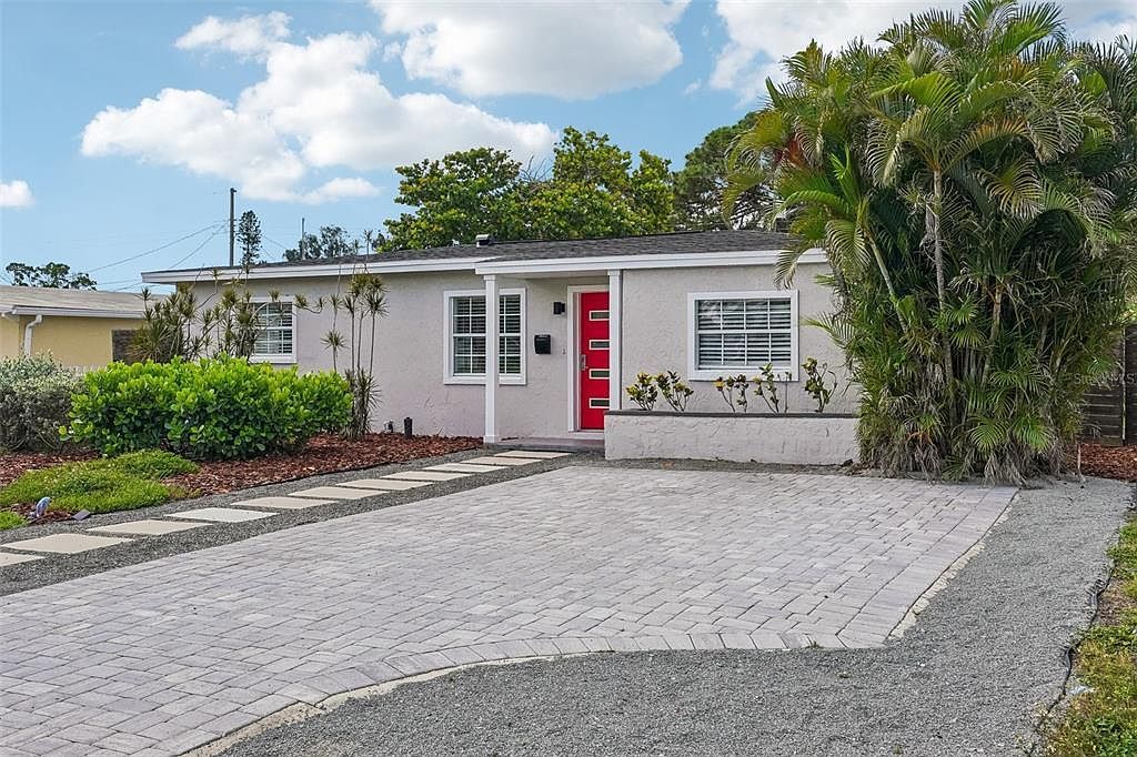 784 87th Ave N Saint Petersburg, FL 33702 - Thumbnail 4