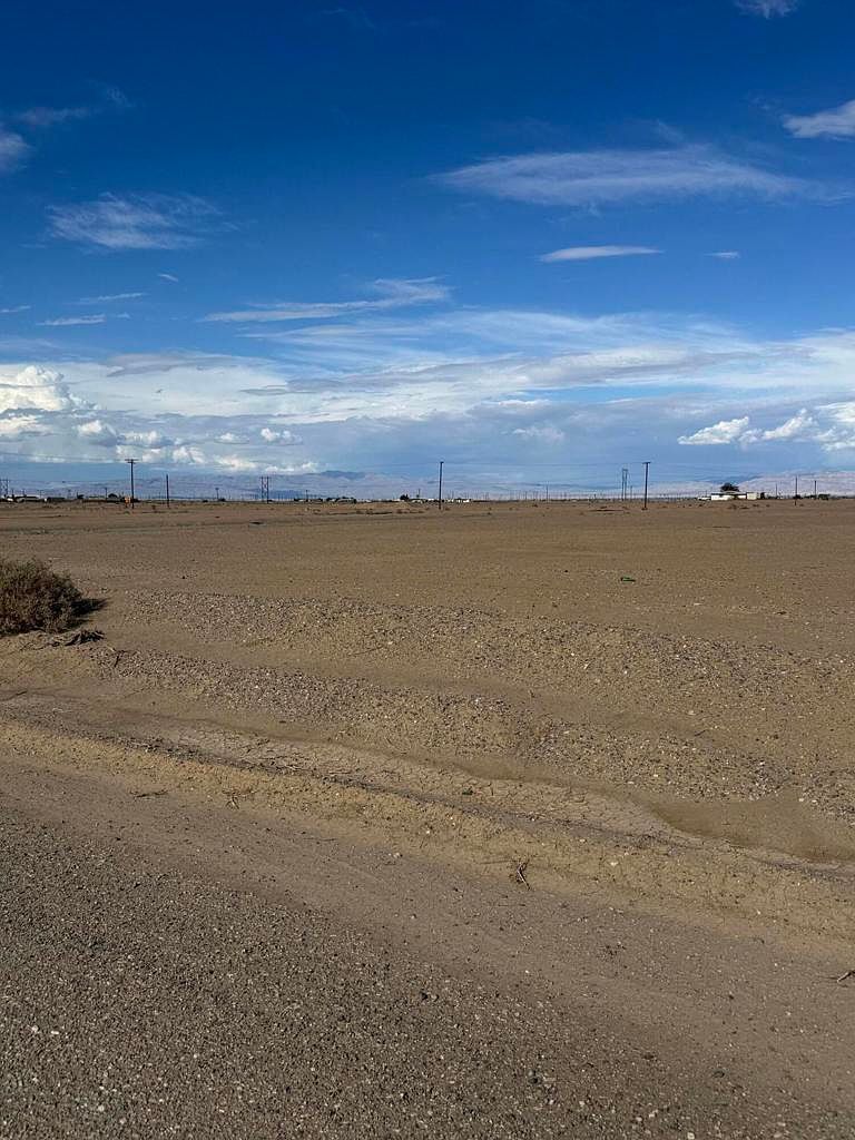 1958 Sterling Ave Thermal, CA 92274 - Thumbnail 4