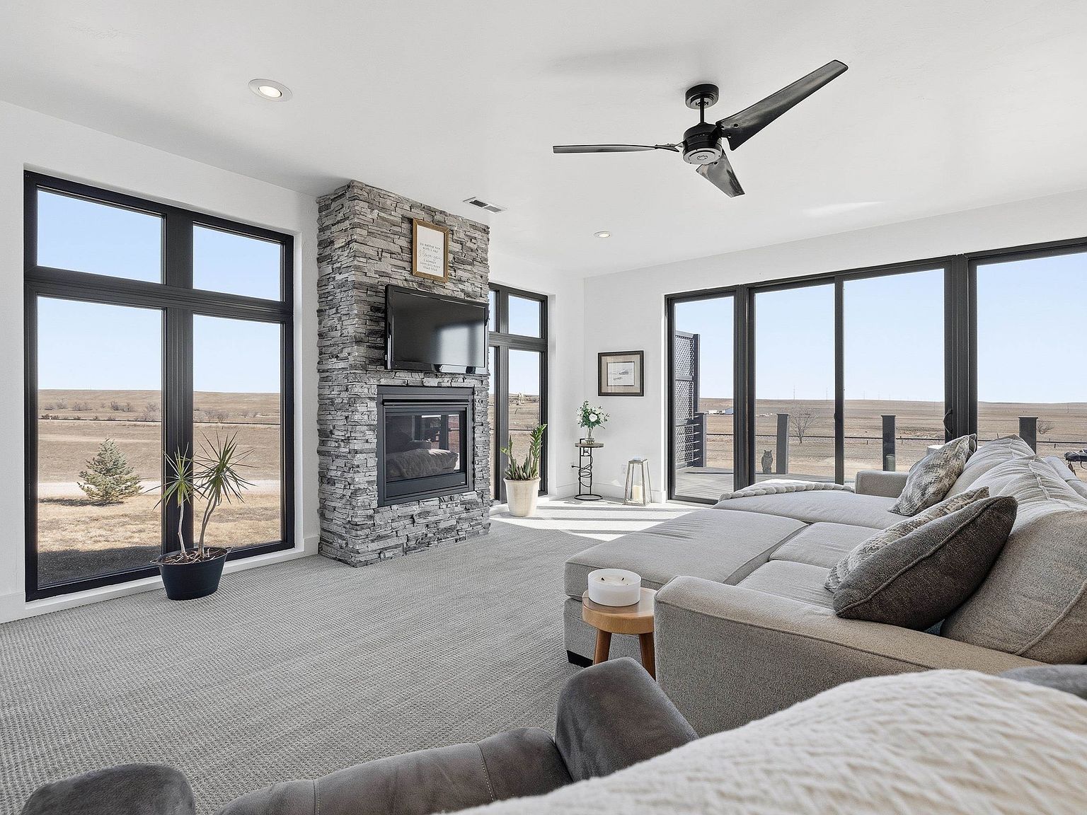 8106 Kimberwick Rd Rapid City, SD 57703 - Thumbnail 4