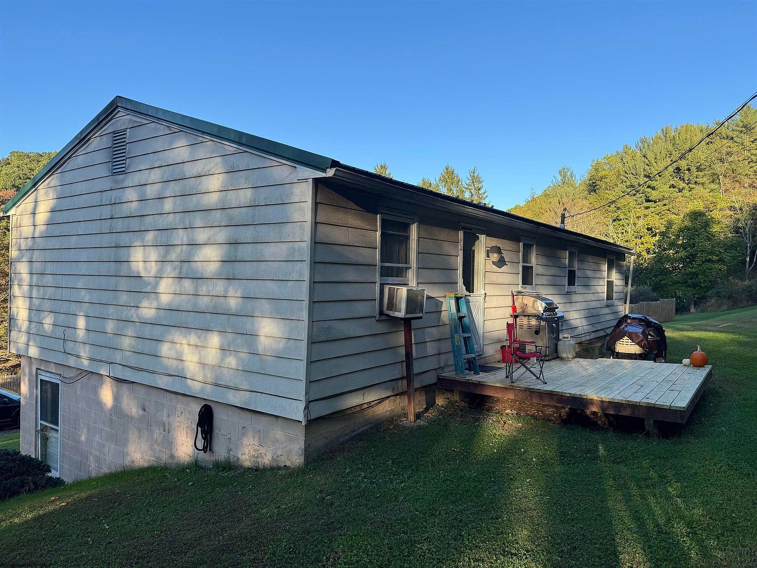 1690 Levels Rd Fairmont, WV 26554 - Thumbnail 4