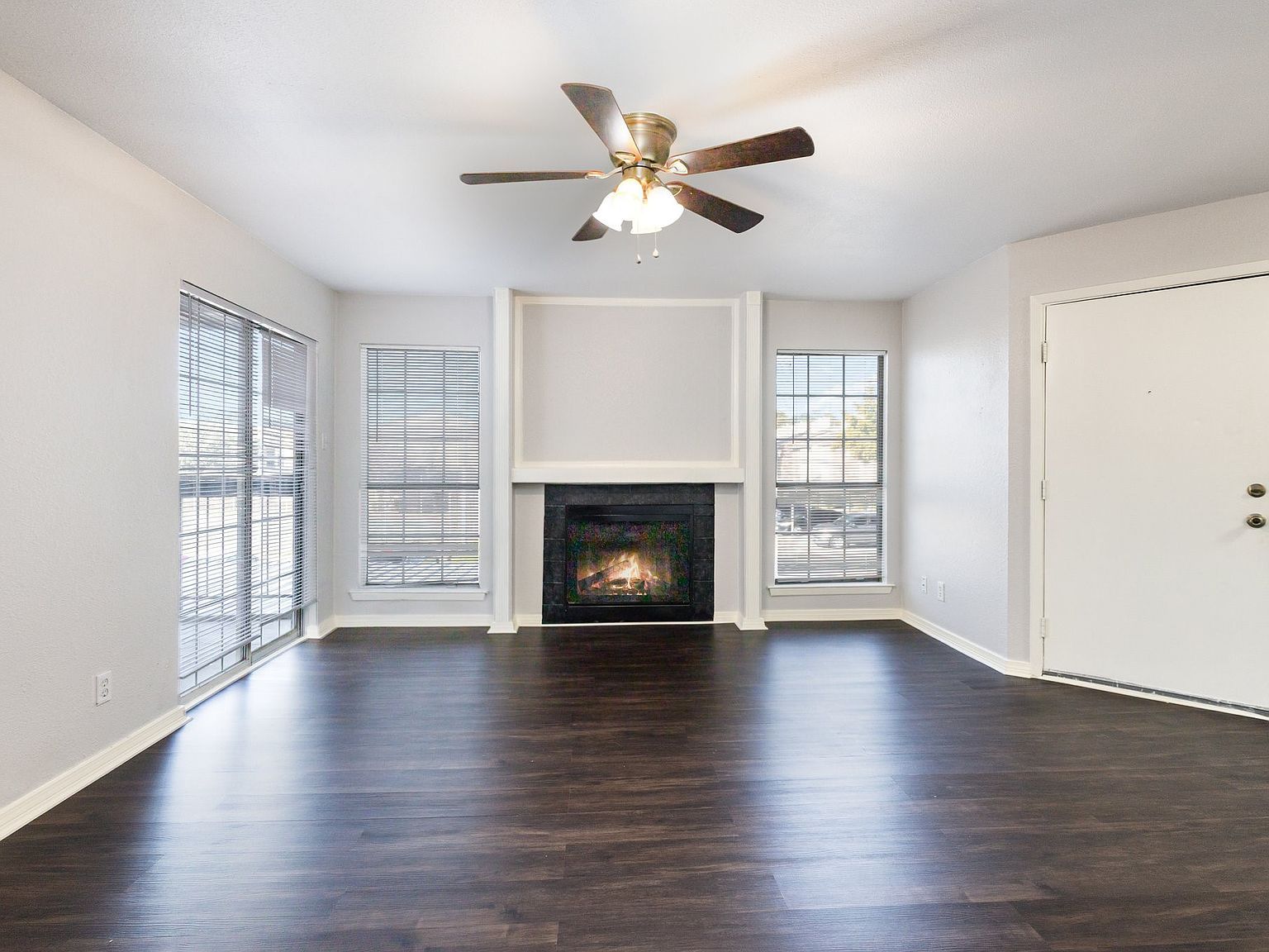 12480 Abrams Rd APT 723 Dallas, TX 75243 - Thumbnail 4