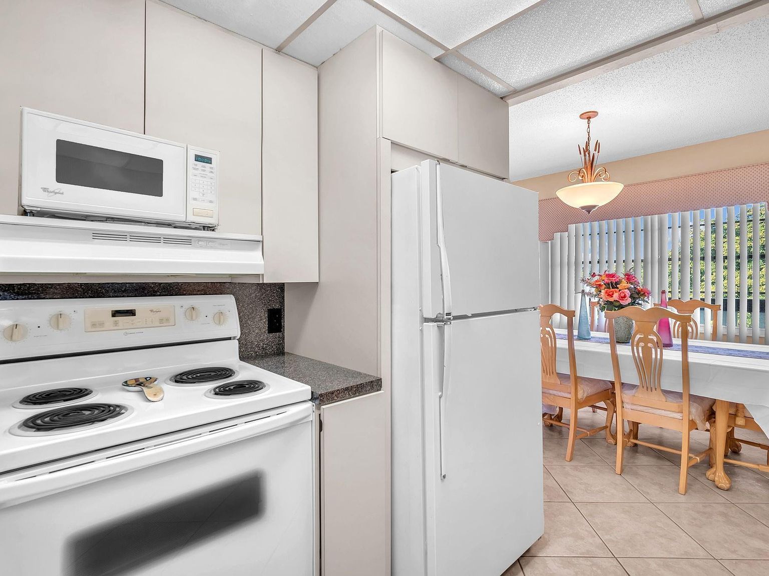 420 Richmond E #420-C Deerfield Beach, FL 33442 - Thumbnail 4