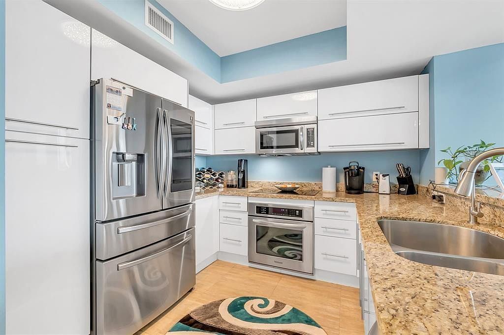 2641 N Flamingo Rd APT 1105N Sunrise, FL 33323 - Thumbnail 4