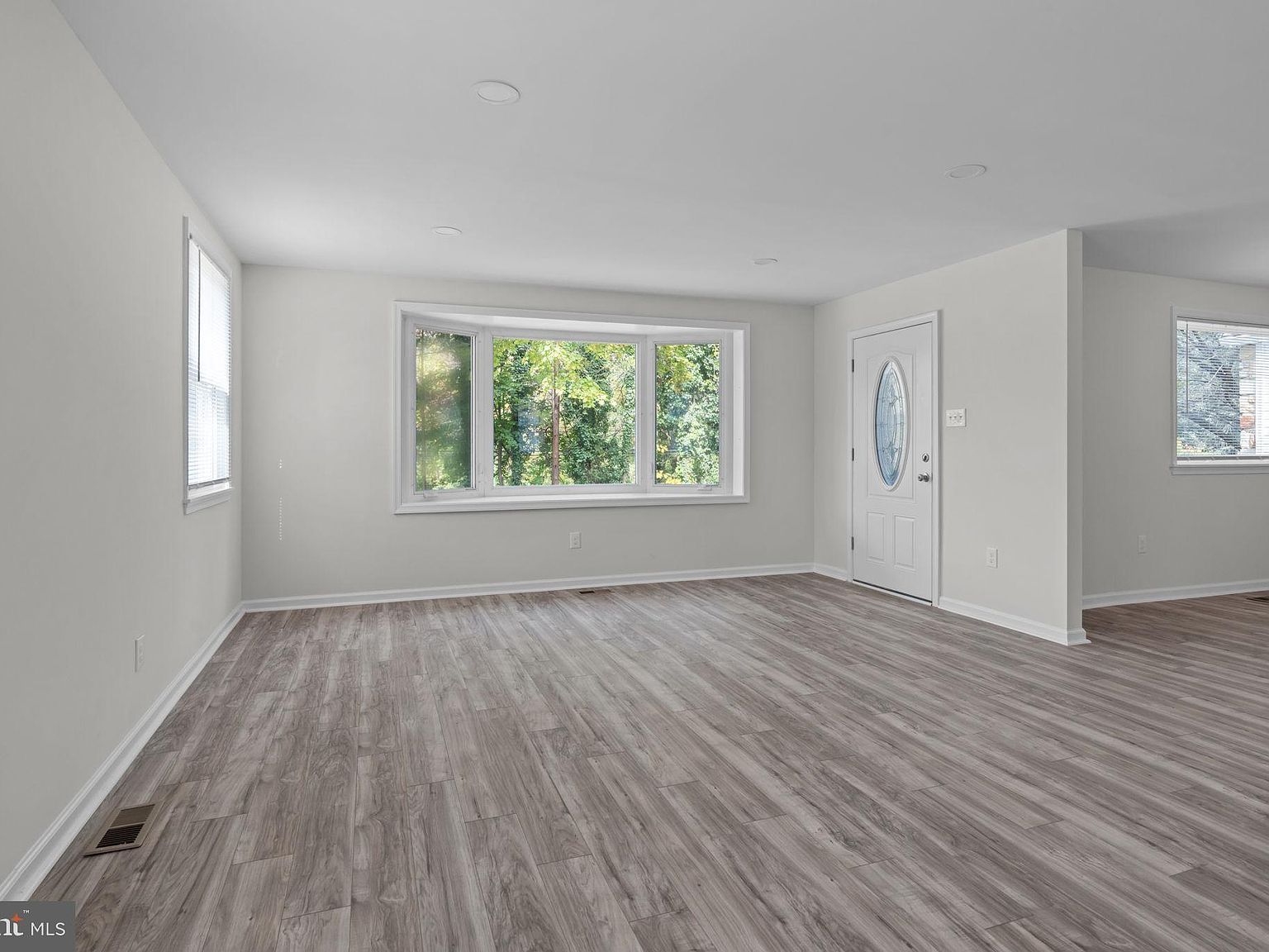 121 Trevose Rd Trevose, PA 19053 - Thumbnail 4