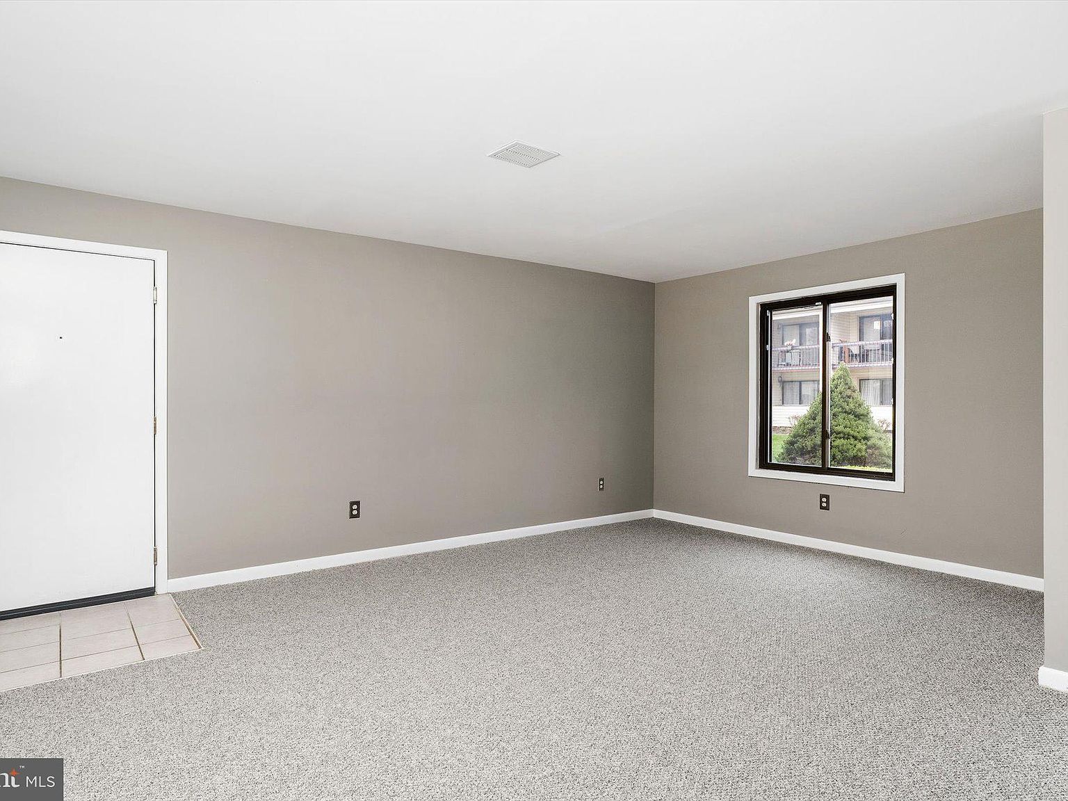 U7 Avon Dr East Windsor, NJ 08520 - Thumbnail 4