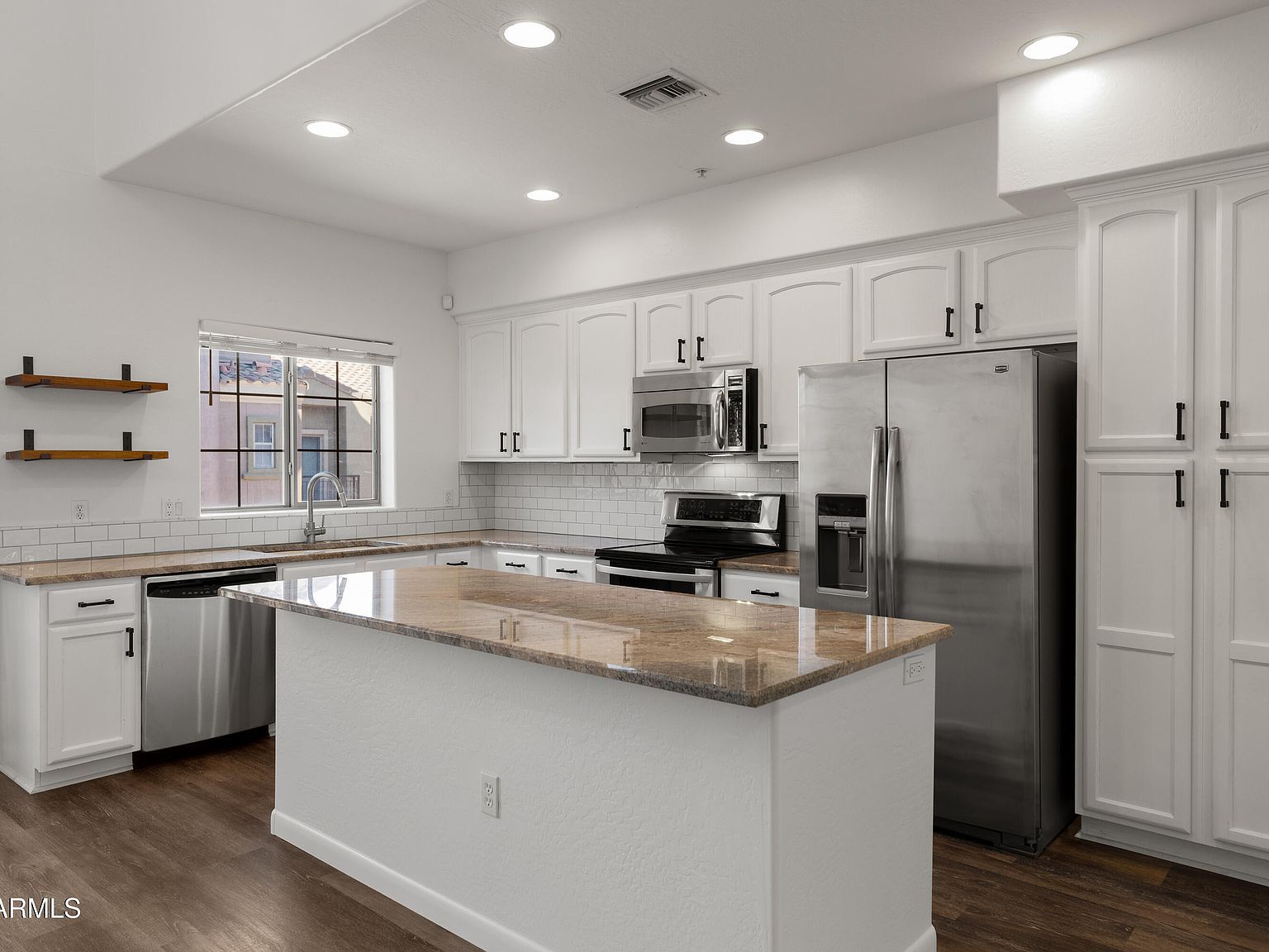 3935 E Rough Rider Rd Unit 1108 Phoenix, AZ 85050 - Thumbnail 4