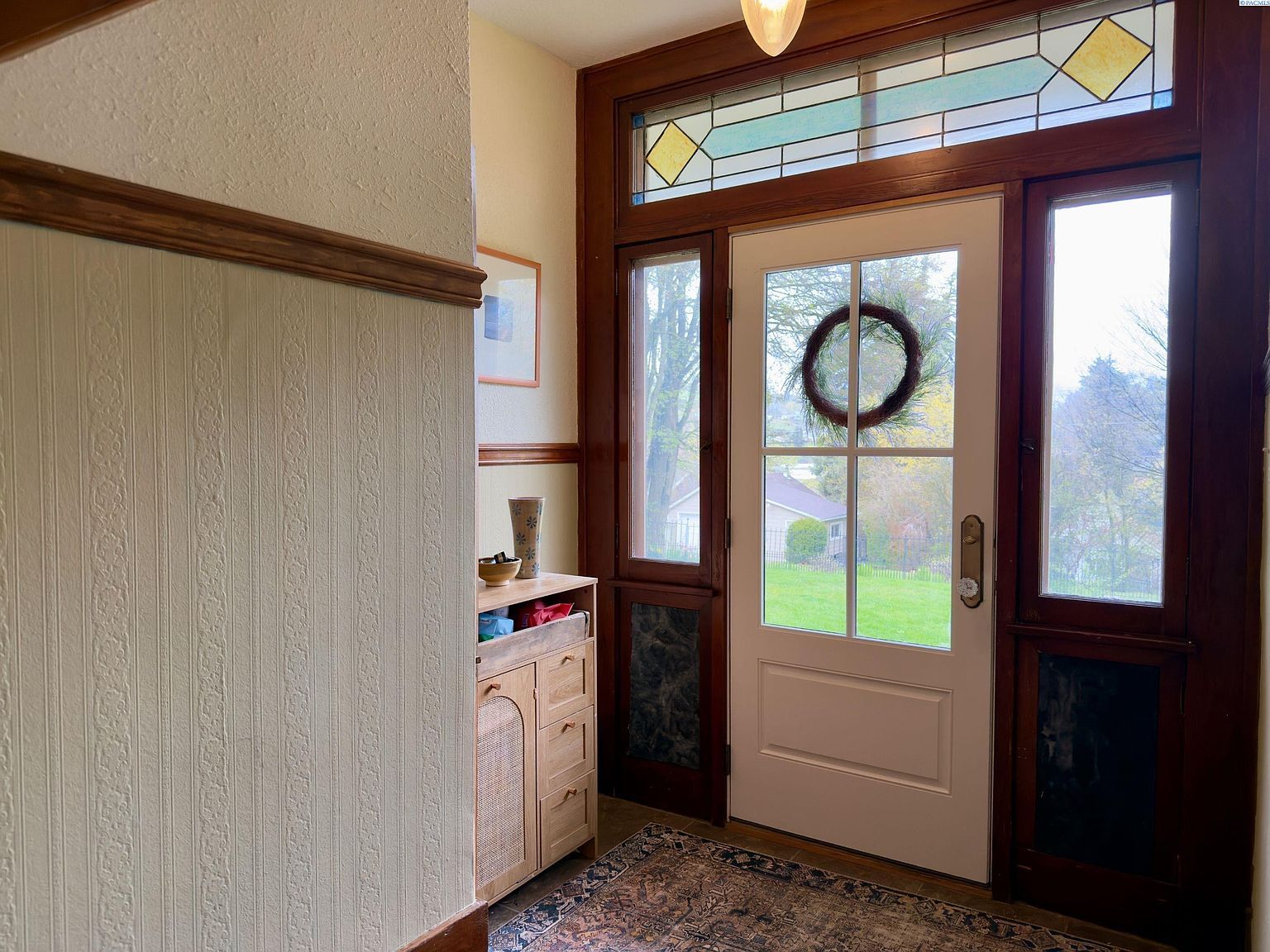 208 E James St Colfax, WA 99111 - Thumbnail 4