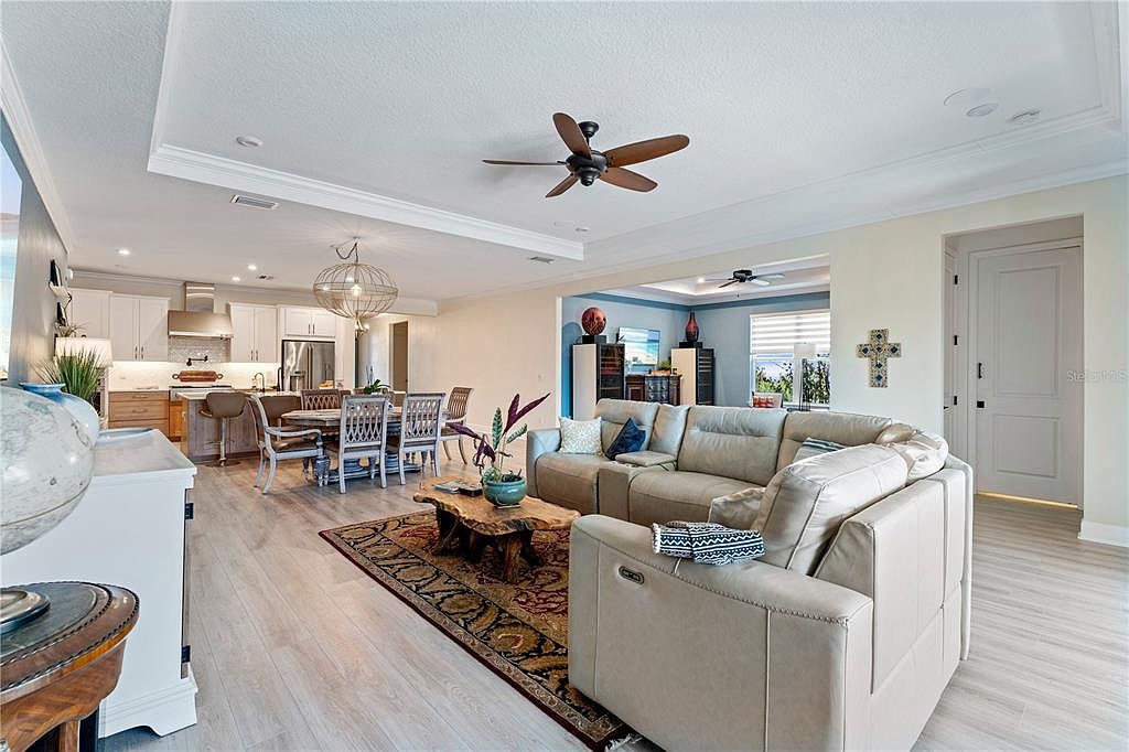 2368 High Tides Way Wesley Chapel, FL 33543 - Thumbnail 4