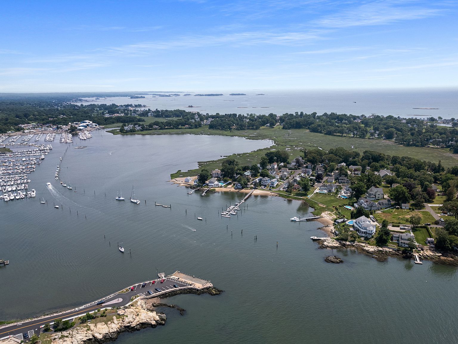 15 River Rd Branford, CT 06405 - Thumbnail 4