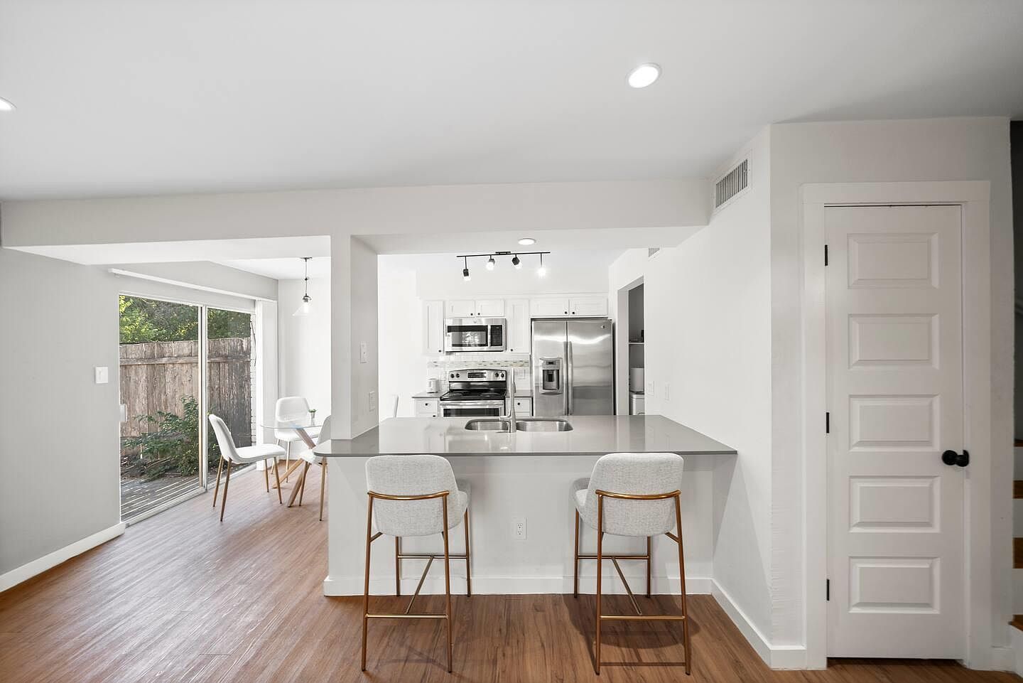 3507 Alpine Cir Austin, TX 78704 - Thumbnail 4