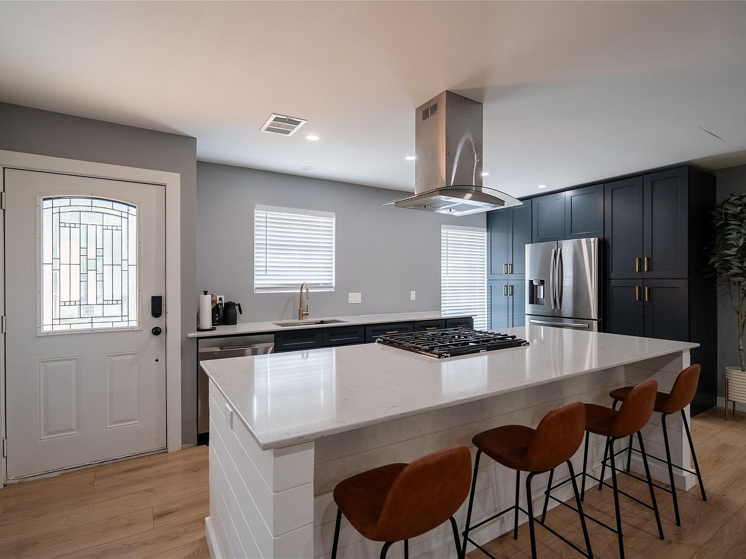 1712 Alleghany Dr Austin, TX 78741 - Thumbnail 4