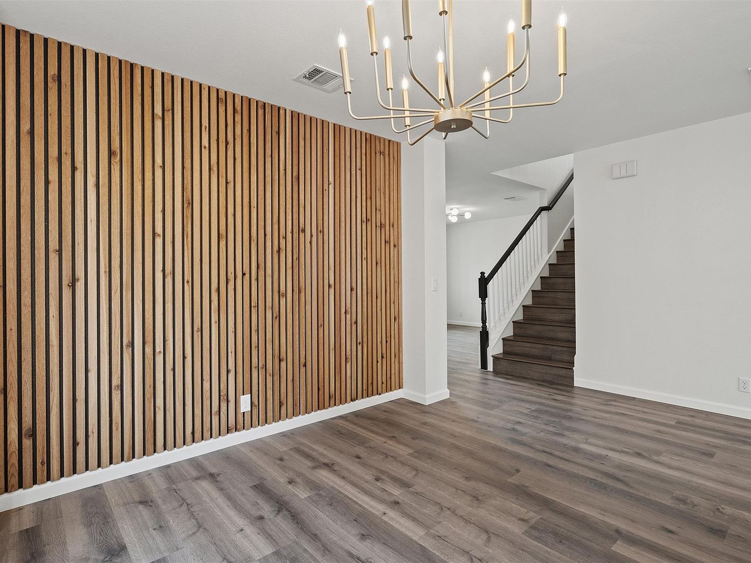 537 Rockhurst St Buda, TX 78610 - Thumbnail 4