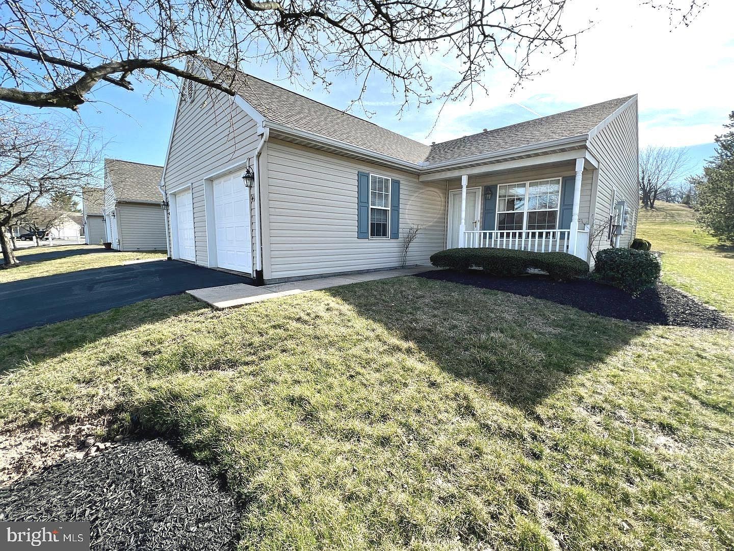 41 Hagarman Dr York, PA 17408 - Thumbnail 4