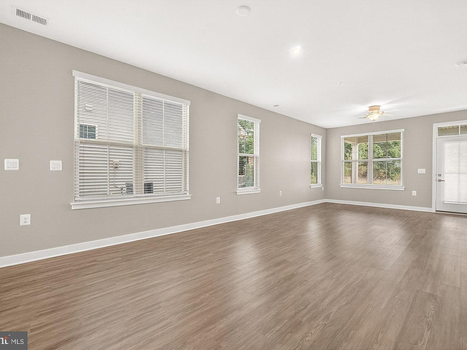 3207 Thornapple Dr Frederick, MD 21704 - Thumbnail 4