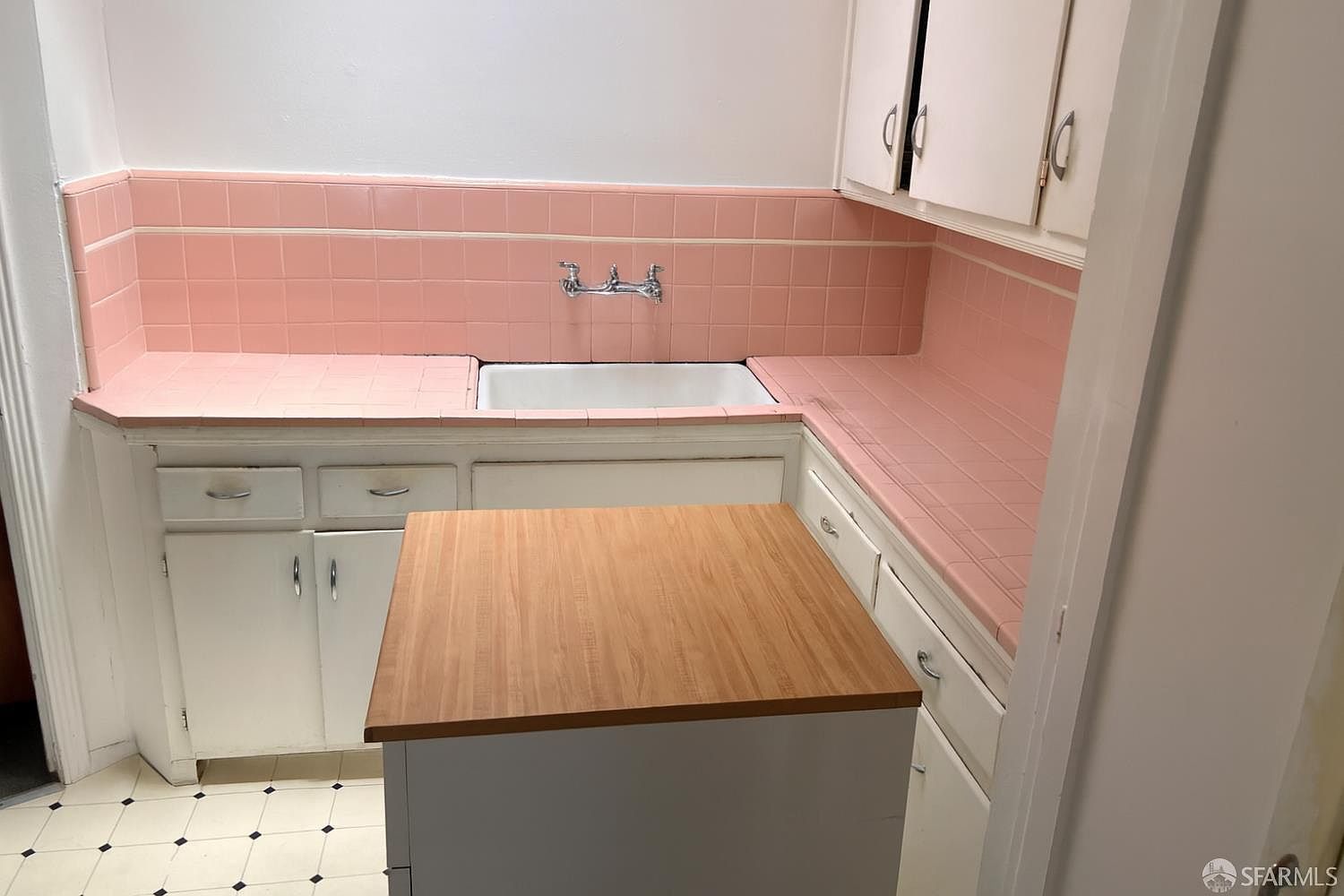 2142 43rd Ave San Francisco, CA 94116 - Thumbnail 4